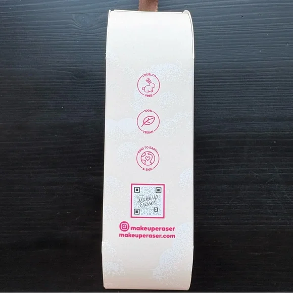 The Original MakeUp Eraser 7-Day Set Neutrals - Picture 4 of 4